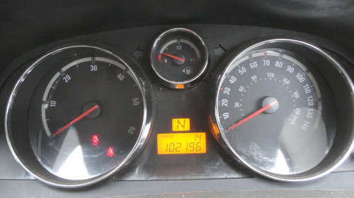 Opel Antara 2.0 CDTI 2006 - 2011