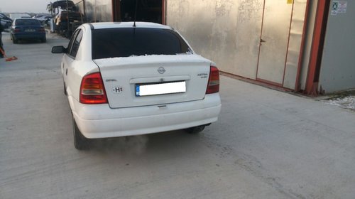 Opel Astra G 1. 4 i 90 cp an 2000