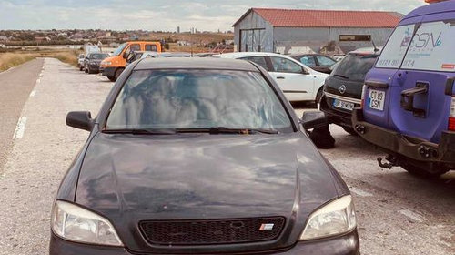 - Opel Astra G 2.0 diesel din 2003
