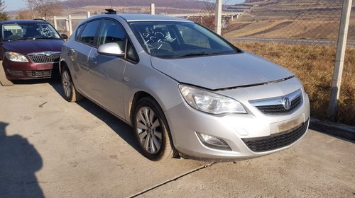 Opel Astra J 1.7 CDTI 6+1 2010