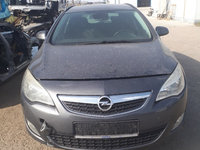 Opel Astra J break din 2011, motor 1.7 diesel tip A17DTR