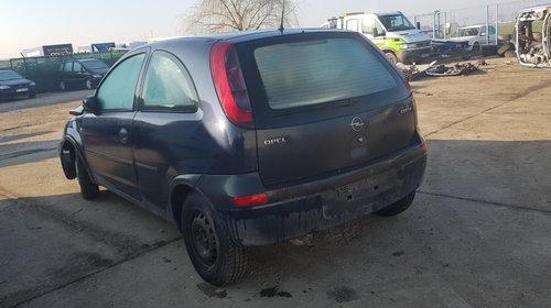 Opel Corsa C din 2001, motor 1.0 b , tip Z10XE