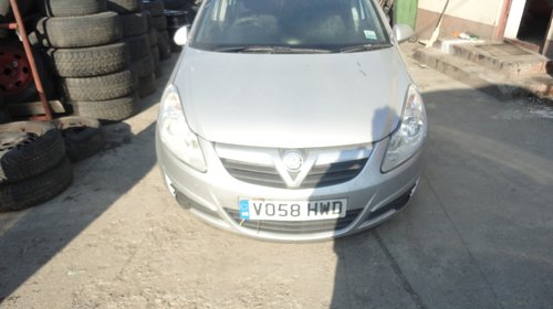 Opel corsa D 1.2 benzina 2008