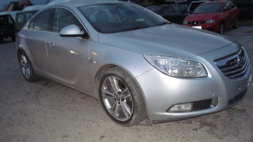 Opel Insignia din 2010