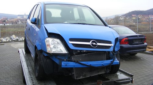 Opel Meriva A in stare de dezmembrare