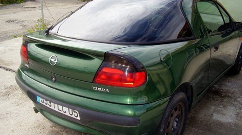 OPEL TIGRA 1.4-16V - piese de vanzare.