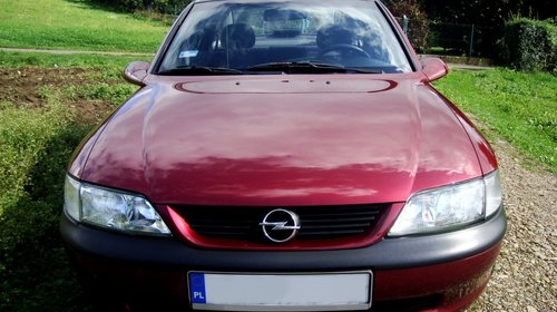 Opel Vectra B, 1.6 Benzina, 74 kw, rosu