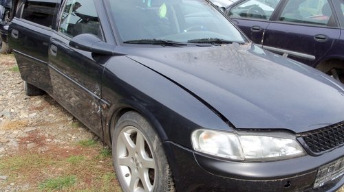 Opel Vectra B 1.6 Benzina Negru 1997