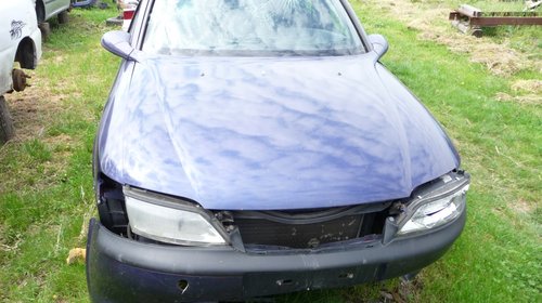 Opel Vectra b 1.8 benzina, 85 kw, 1997, albastru