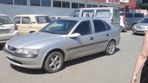 OPEL VECTRA B, an 2001, motor 2.2 benzina, 92