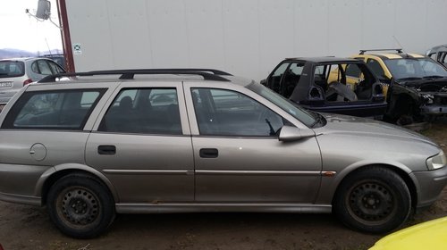 Opel Vectra B Caravan 1. 8 i