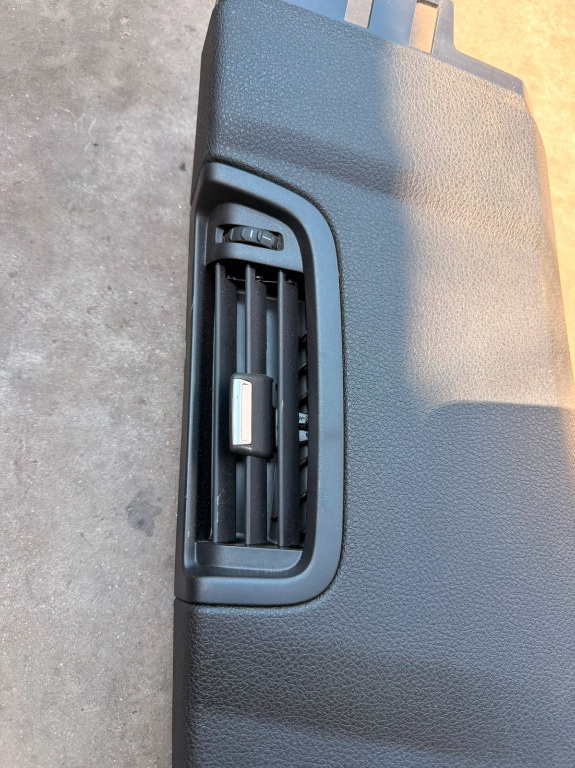 ORNAMENT CAPAC STALP + GRILA VENTILATIE BMW F10 9116353