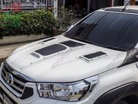 ORNAMENT CAPOTA TOYOTA HILUX REVO 2016-2017 [V6][3-BUC]