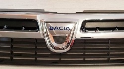 Ornament nichel crom grila radiator Dacia Duster 2010 2011 2012 2013