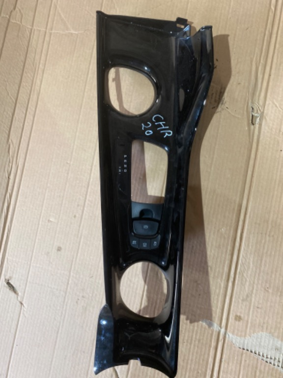 Ornamente Toyota C-HR noi si sh de vanzare, sortare după preţ