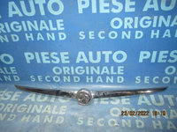 Ornament portbagaj Opel Insignia 2011; 13244388 (o ureche de prindere rupta)