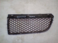 Ornament stanga grila radiator Renault Trafic 2 An 2001 2002 2003 2004 2005 2006 cod 8200204452