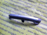 Ornament sub far stanga Opel Zafira A [facelift] [2003 - 2005] Minivan 5-usi 1.6 MT (101 hp) (F75_)