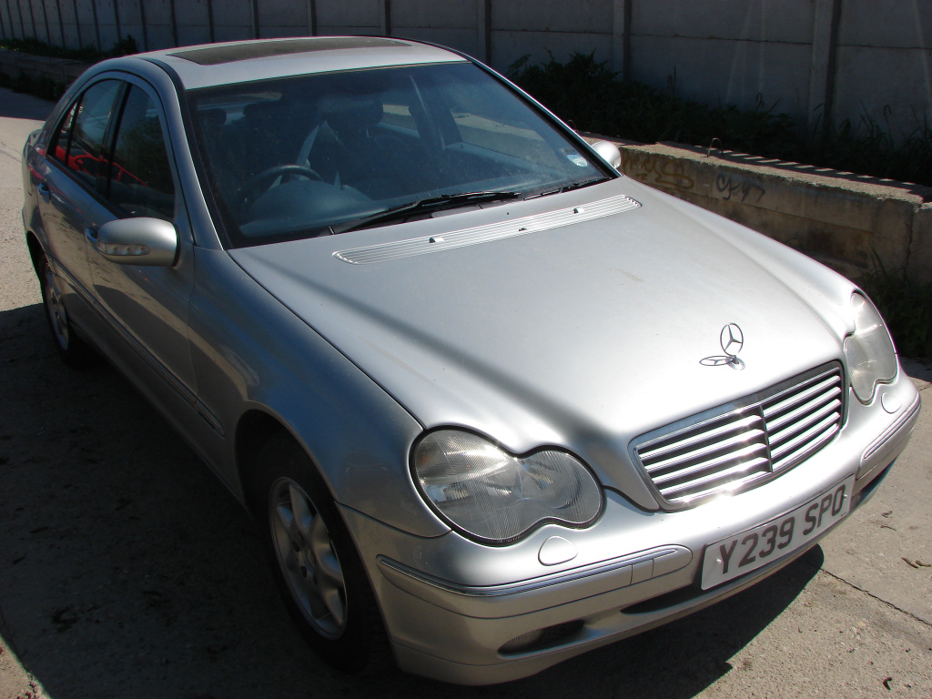 Ornament suport com clima Mercedes-Benz 