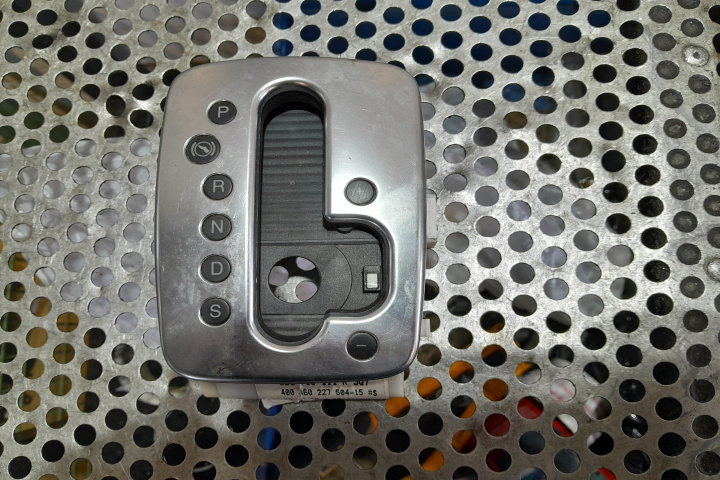 ORNAMENT TIMONERIE AUTOMATA 8E1713111R 8E1713111R Audi A4 B7 [2004 - 2008] Avant wagon 5-usi 2.0 TDI MT (140 hp)