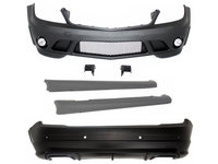 Pachet exterior compatibil cu MERCEDES C Class W204 (2007-2012) C63 Design