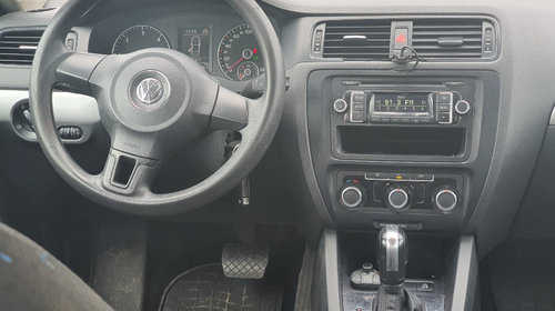 Panou comanda AC clima Volkswagen Jetta 2012 