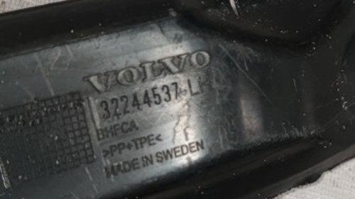 Panou plastic aparatoare aripa stanga fata Volvo s60 III v60 II 32244537