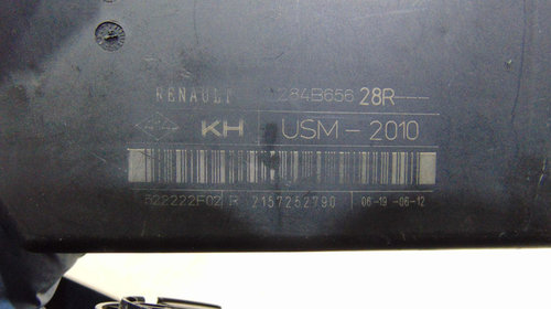Panou sigurante avand codul 284B65628R / 522222F02 pentru Renault Scenic 3