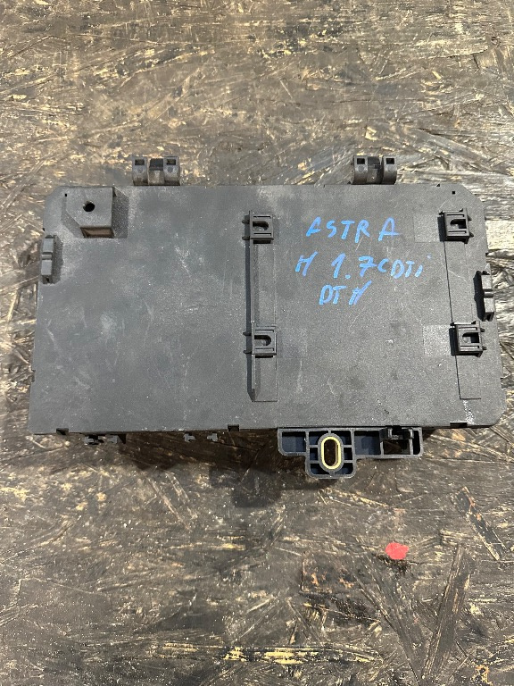 Panou sigurante Opel Astra H 13145018 - imagine 1