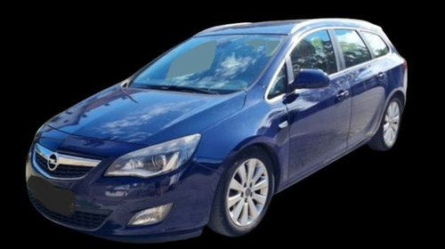 Parbriz cu senzor lumini si ploaie Opel Astra