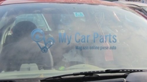 Parbriz Peugeot 206 2000-2006