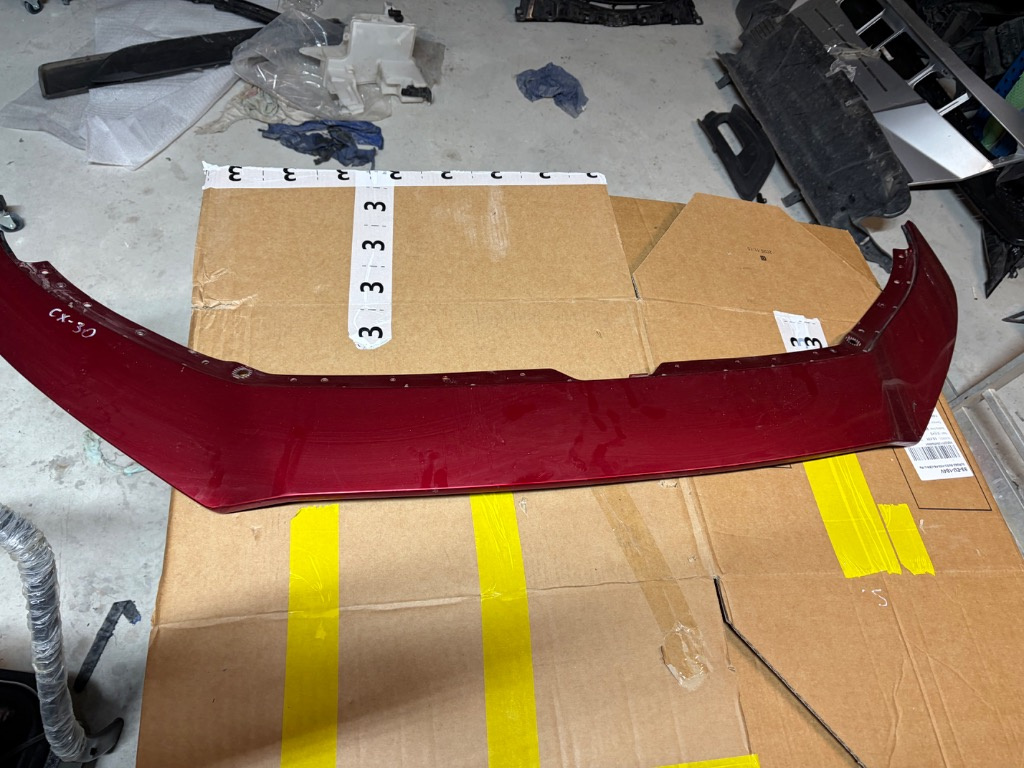 Parte superioara bara fata rosie Mazda CX-30 CX30 2019/2020/2021/2022/2023/2024