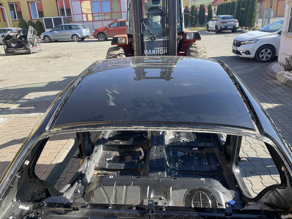 PAVILION MERCEDES C-CLASS C-CLASS - - (2014 2018)