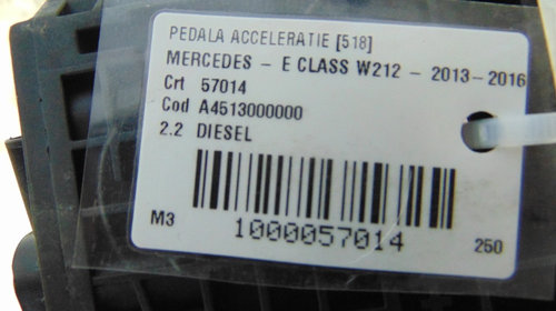 Pedala acceleratie Mercedes E Class din 2014, motor 2.2 Diesel. Cod piesa: A4513000000