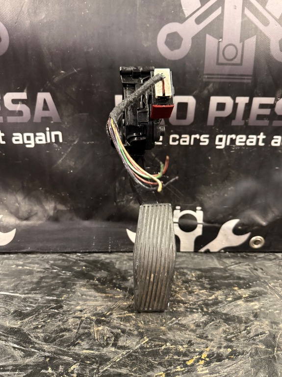 Pedala acceleratie Opel Insignia A 13237352 - imagine 1