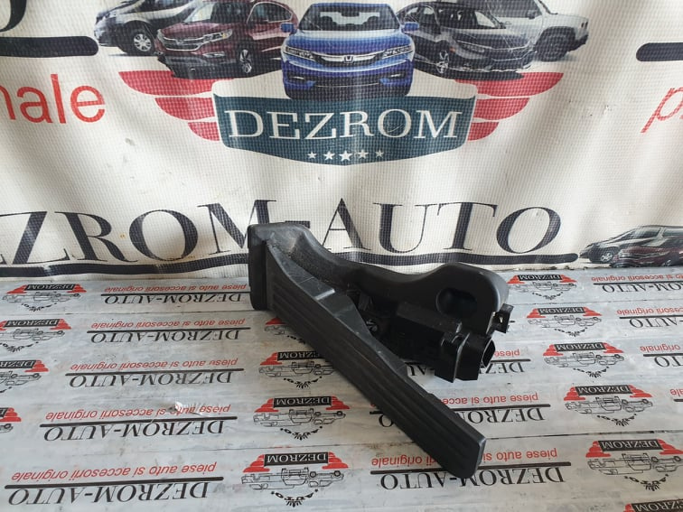 Pedala acceleratie VW Passat CC II 1.4 TSI cod piesa : 1K1721503AS