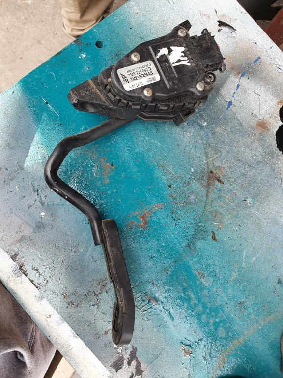 PEDALA ACCELERATIE VW SHARAN, 1.9 D cod YM219F836AB / 7M3721603D,