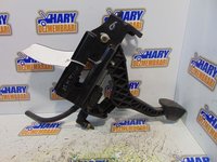 Pedala ambreiaj avand codul original 1J1721373C, pentru VW Golf IV