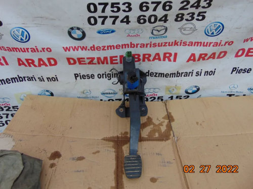 pedala-ambreiaj-dokker-noi-si-sh-de-vanzare-tu-alegi-pre-ul