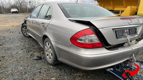 Pedala ambreiaj Mercedes-Benz E-Class W211/S211 [facelift] [2006 - 2009] Sedan 4-usi 320 CDI 7G-Tronic (224 hp)