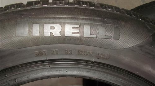Pereche 2 anvelope iarna Pirelli Sottozero 245 ; 55R17 102V,DOT 1914 , Folosite un singur sezon