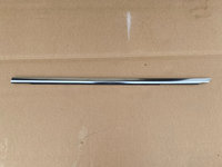 Perie geam cromata stanga fata Mercedes C-Class W205 A2057201924