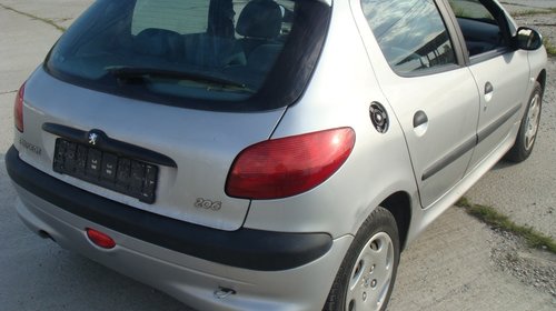 PEUGEOT 206 1.4B