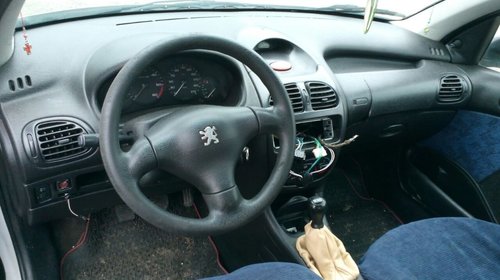 Peugeot 206 1.9D 2002