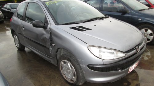 Peugeot 206 motor 1100 benzina an 2002 cod motor hfx