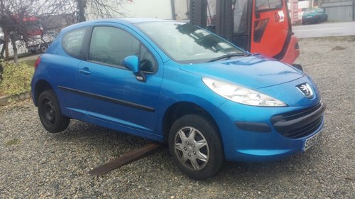 Peugeot 207 2 usi 2007 1.4 benzina