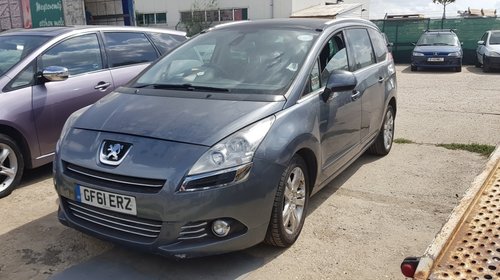 Peugeot 5008 din 2011, motor 1.6 hdi, tip 9HR