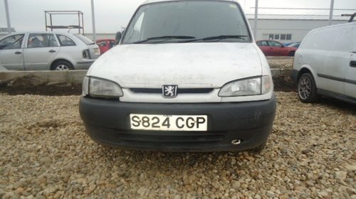 Peugeot Partner din 1998, 1.8 b