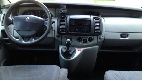 Piese auto din dezmembrari Renault Trafic 1.9 dCi din anul 2005 tip motor f9q