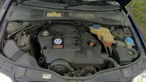 Piese dezmembrari passat 1.9 tdi 131 bara fata capota radiator trager motor injectoare calculator confort